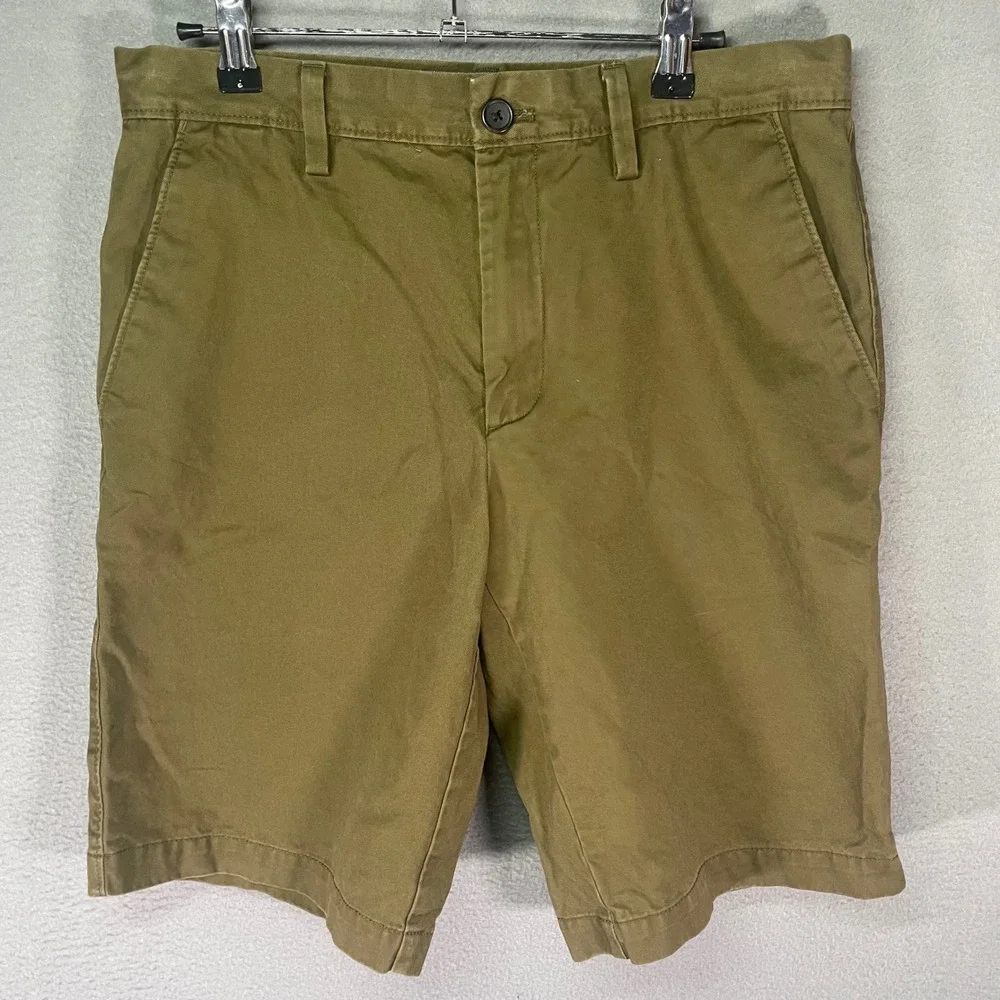 Banana Republic Emerson Shorts Mens 30 Valley Green Chino Casual Summer